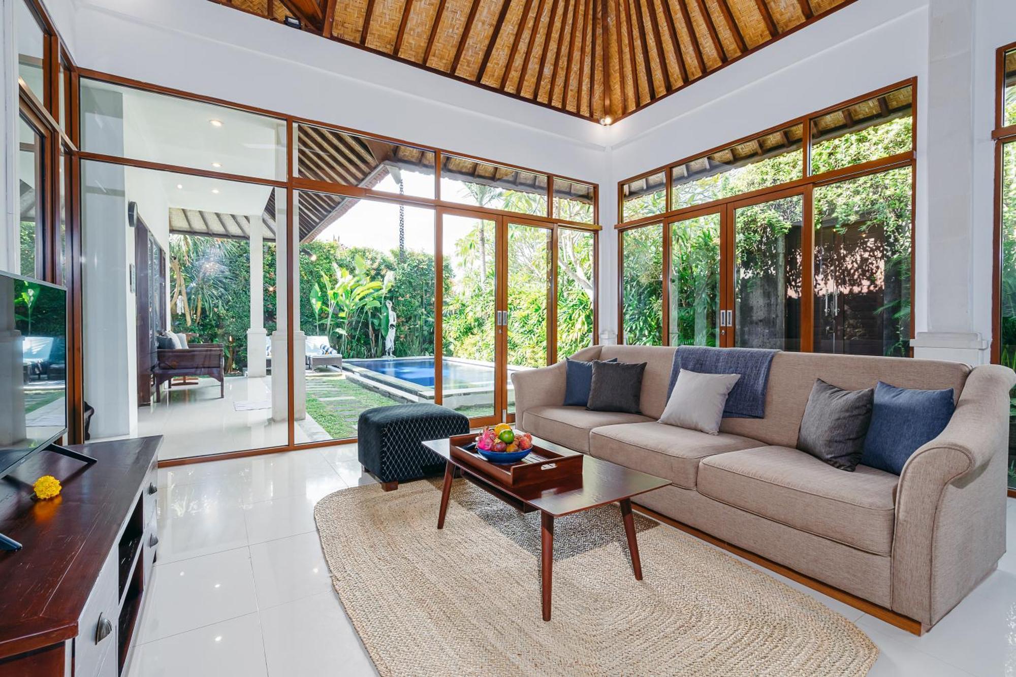 Mahayana Villa Batu Belig - Close To The Beach Canggu  Exterior photo